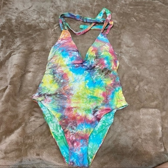 Soluna Swim Tie Dye Reversible Plunge Halter One Piece Swimsuit NWOT size L - Picture 6 of 10